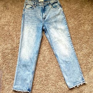 Abercrombie & Fitch 90s Straight Ultra High Rise Women’s Jeans size: 31/12r